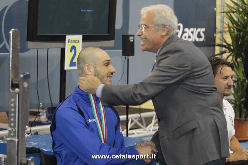 111008 pesi 566_tn.jpg